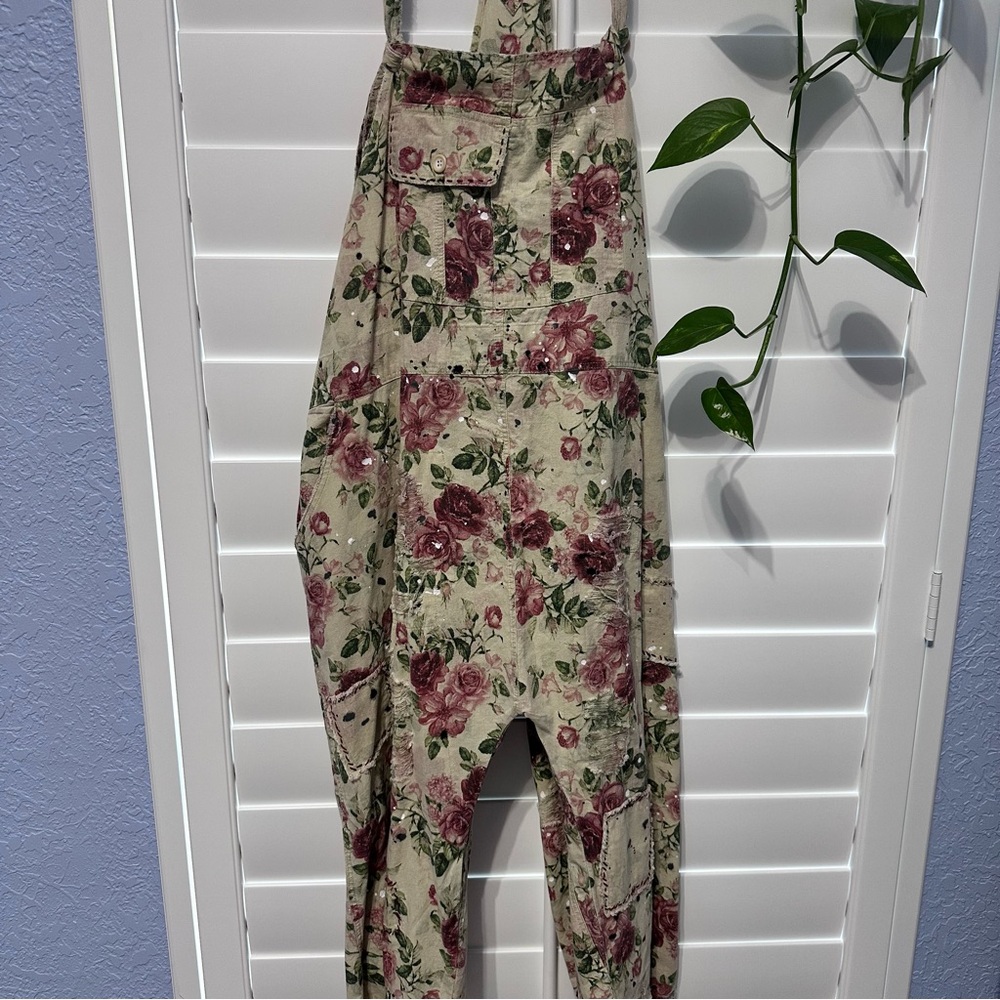 Jaded gypsy floral overall. One size. Never worn
